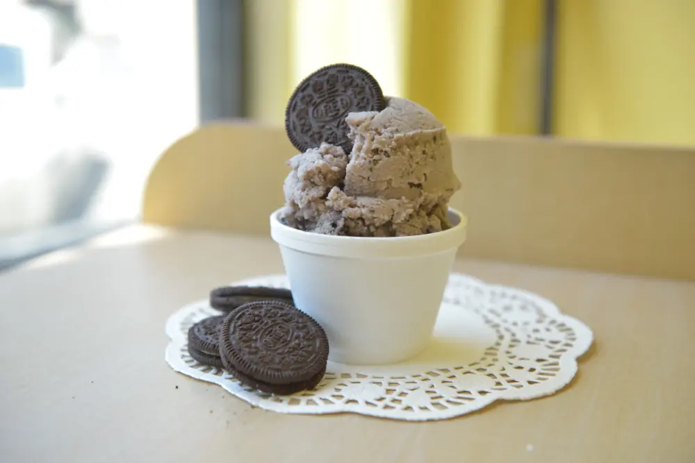 Chocolate Oreo Ice Cream